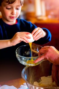 kid baking activity